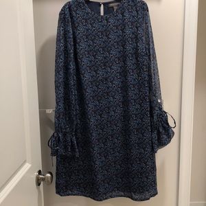 A PEA IN THE POD Maternity Dress